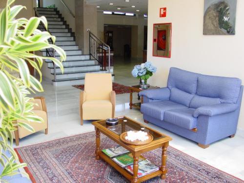 Hotel Cristina Noreña Екстериор снимка